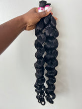 Load image into Gallery viewer, Curly Bundles and Braiding bundles
